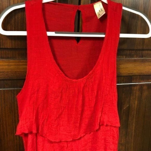 Paisley and Ivy Red Ruffled Tank, size Large - Picture 6 of 7